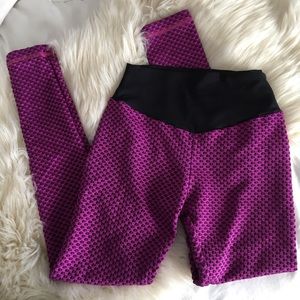 Women’s CLS magenta S leggings